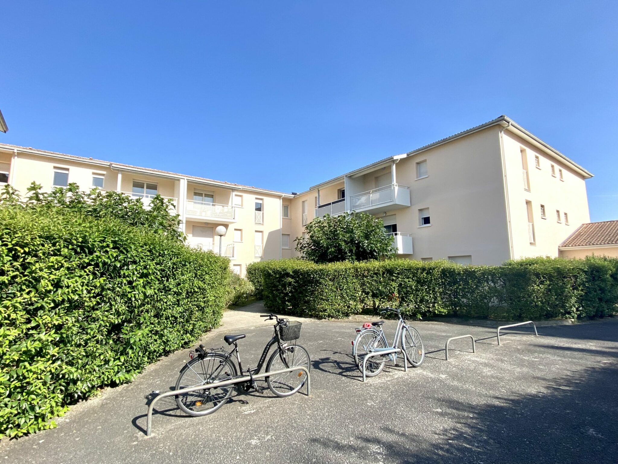 Mérignac Arlac T2 lumineux avec balcon avec parking – Pépite Immobilier