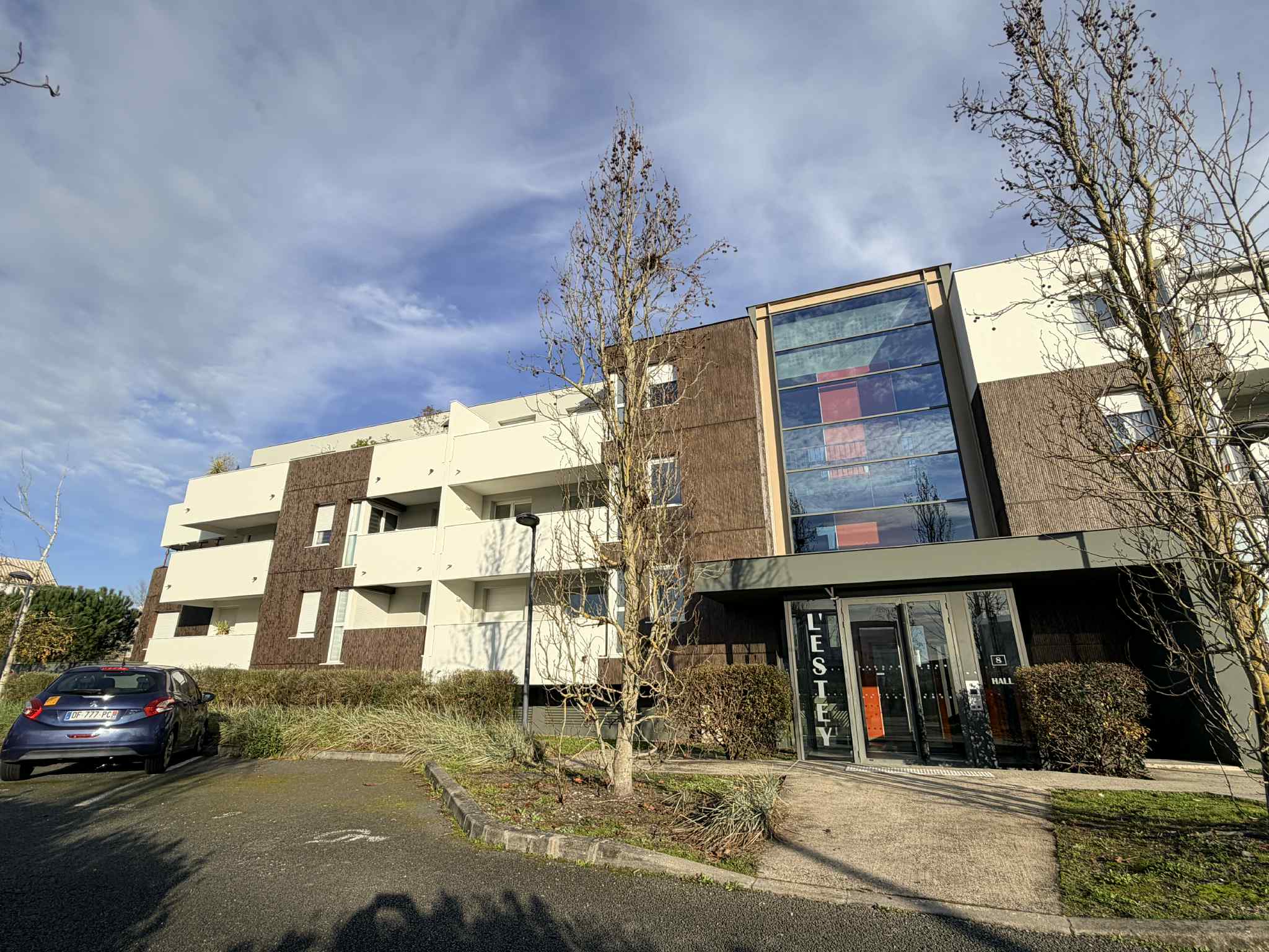 Bruges Tasta Appartement 5 pièces de 98m2 avec terrasses et parkings