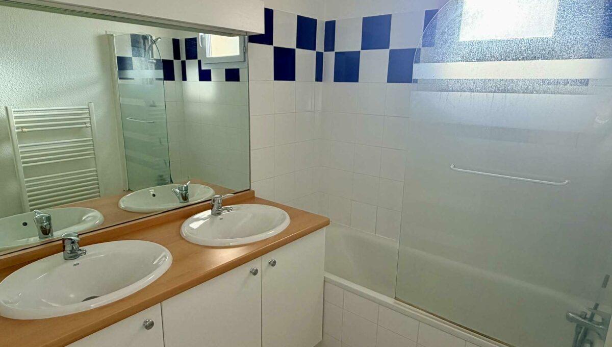 61be78c9-4988-44ca-9d5b-2c018d500e97