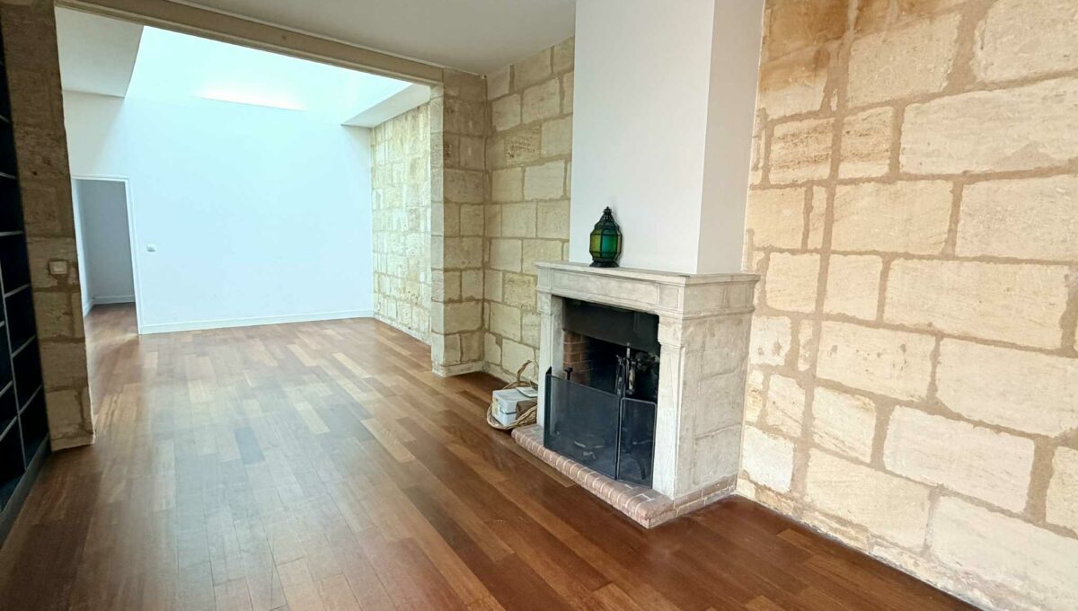 7b3aa708-9ab8-481c-a7eb-e537a418e3d8 (1)