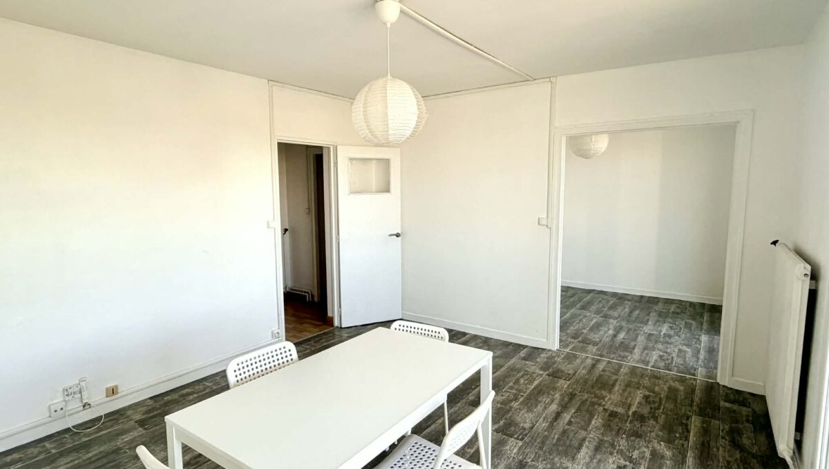 73be4075-f3f3-401e-bef6-fa7ee0b9300f